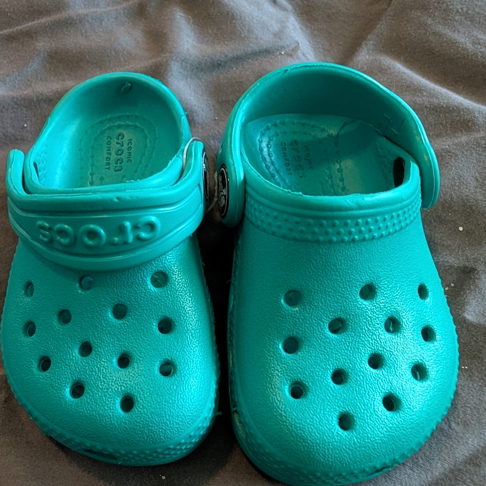 CROCS Kids Sandals - Vibrant Teal